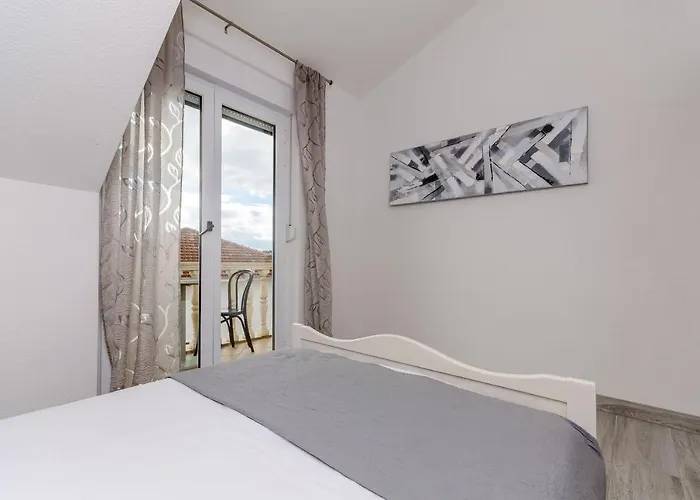 Marina Apartman Trogir